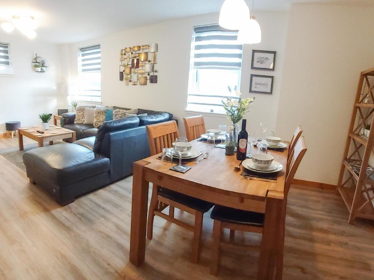 Inverness City Centre Apartment With Elevator And Google Chromecast Exterior foto