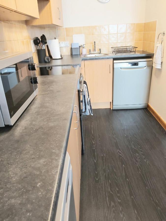 Inverness City Centre Apartment With Elevator And Google Chromecast Exterior foto
